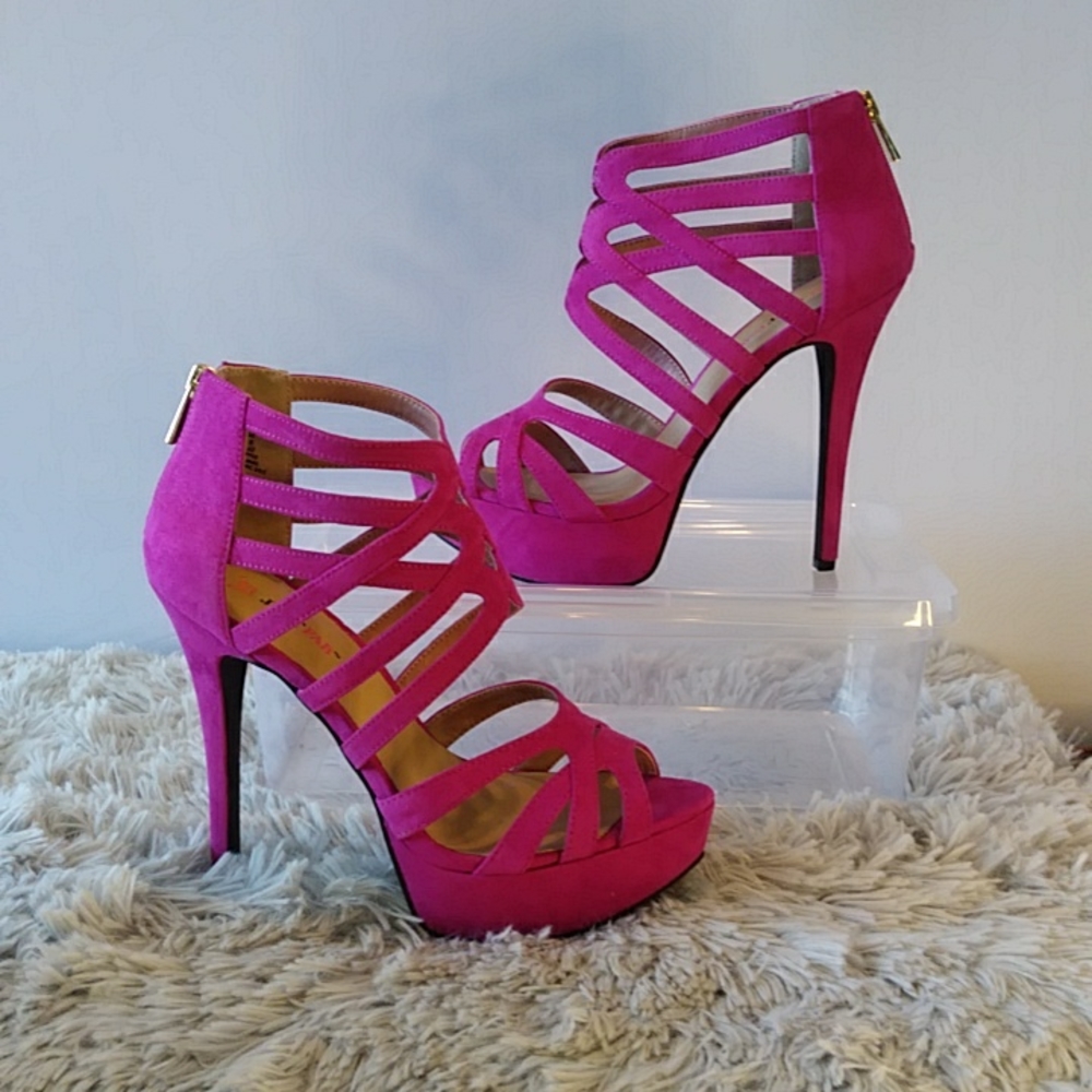 Just Fab pink platform heels